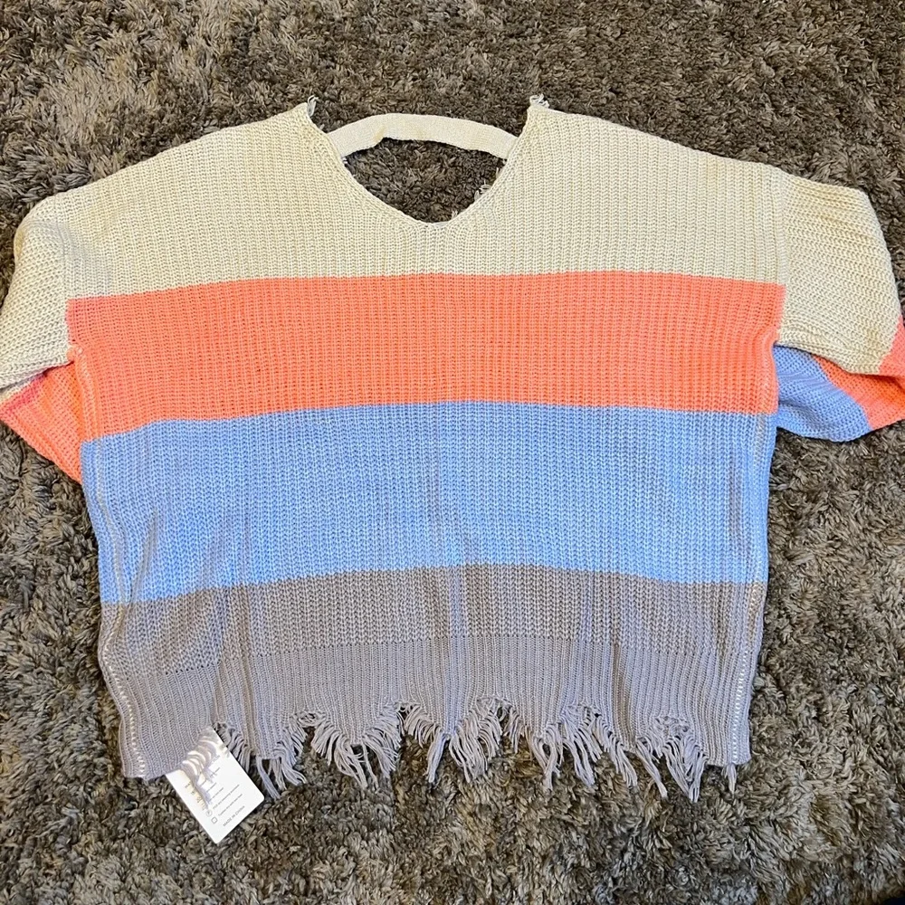 Colorful Sweater - Picture 3 of 3